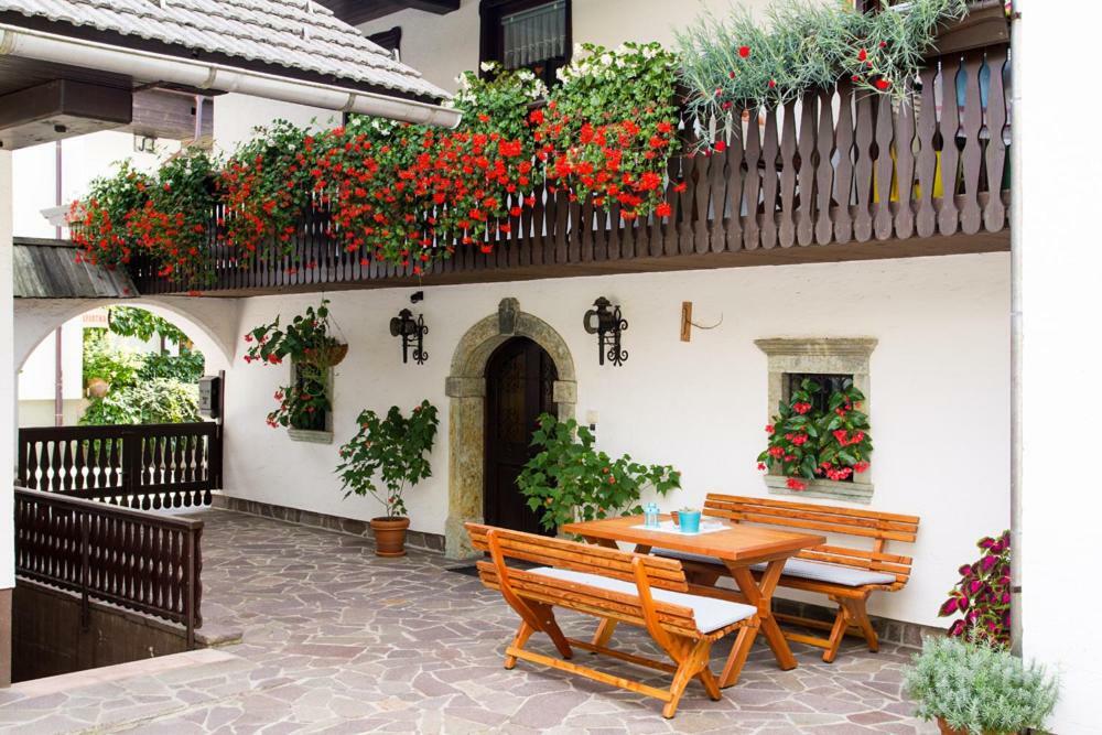 Apartments Kaps Μπλεντ Εξωτερικό φωτογραφία